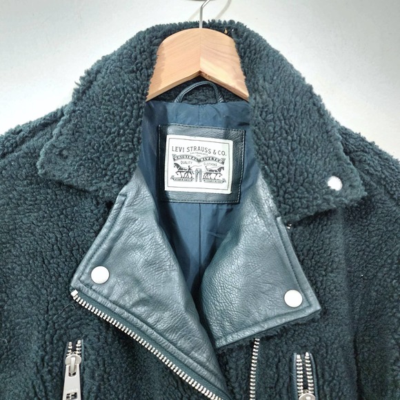 Levi's Women's Sherpa Oversized Belted Motorcycle Jacket in Tea Women's Size S - Picture 4 of 15
